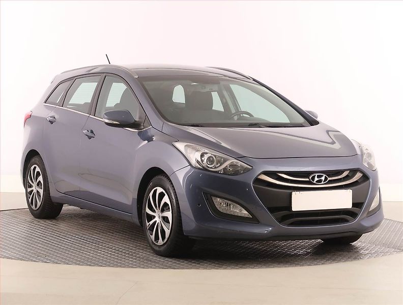 Hyundai i30 (2015) 1.6 MPI, ČR,1.maj, Tempomat - fotografie inzerátu