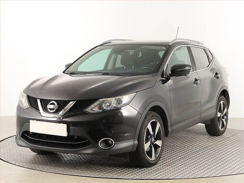 Nissan Qashqai (2014) 1.5 dCi, Serv.kniha, Navi - fotka 2 z 17