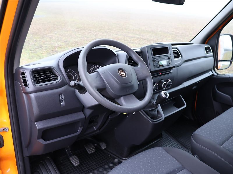 Opel Movano 2,3 CDTI 110kW L3H3 CZ DPH - fotka 12 z 19