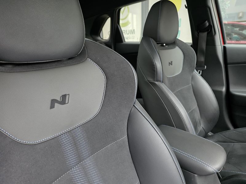 Hyundai i30 2.0N-ZÁRUKA-NÍZKÉ KM-1.MAJITEL - fotka 3 z 13