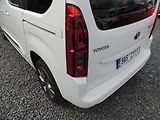 Toyota ProAce City Verso (2023) 1.2T,81kw,Family,7míst,1maj.ČR - náhled 15