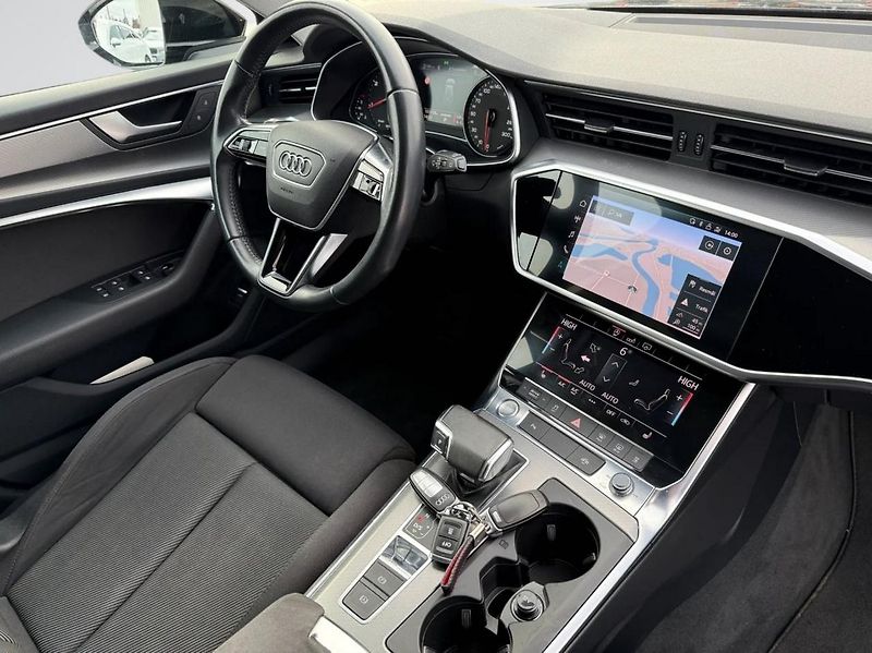 Audi A6 Avant 40 TDI quattro Tažné  - fotka 18 z 21
