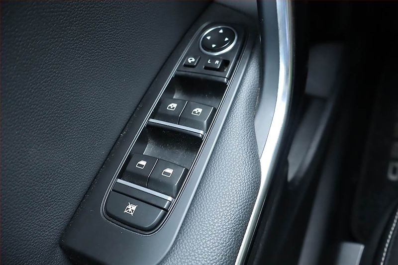 Kia Ceed (2019) 1.4 MPI, Serv.kniha, Navi - fotka 19 z 21