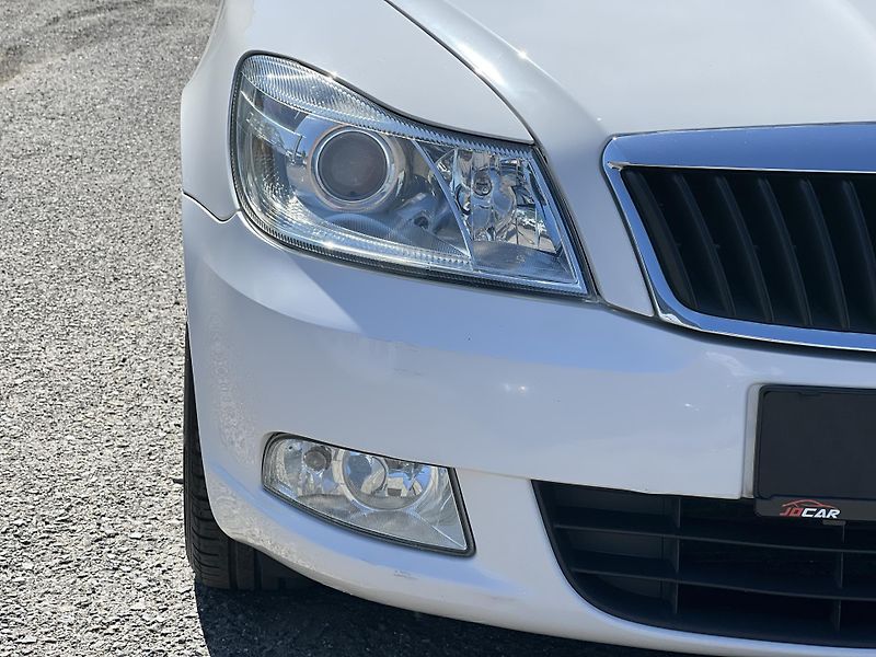 Škoda Octavia 1.6TDi 77kw TEMPOMAT ALU ČR  - fotka 30 z 35