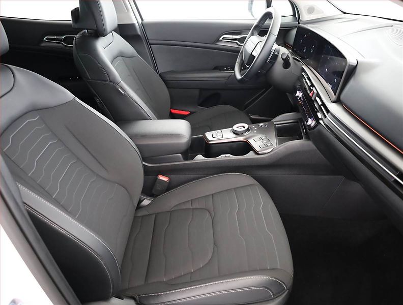 Kia Sportage (2026) 1.6 T-GDI, Top, Navigace - fotka 7 z 21
