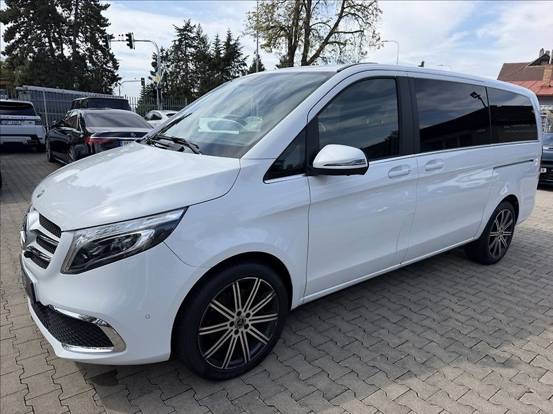 Mercedes-Benz Třídy V 300d L 4MATIC - fotka 8 z 28