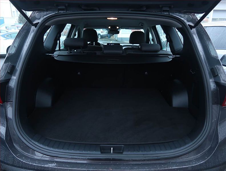 Hyundai Santa Fe (2023) 2.2 CRDi - fotka 14 z 20