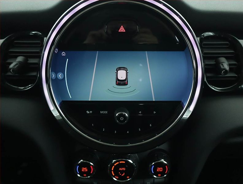 Mini Ostatní (2022) Cooper SE 32 kWh, SoH 96% - fotka 15 z 17