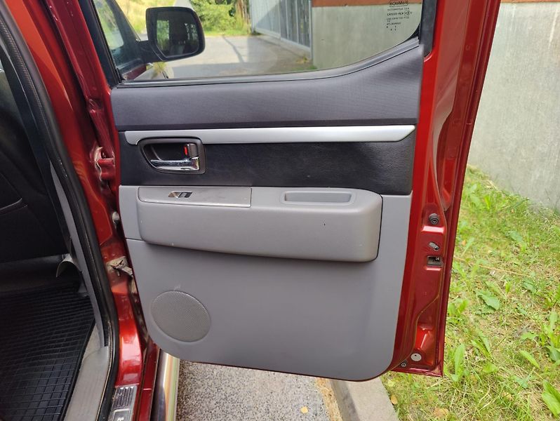Ford Ranger 3,0 TDCi 4WD /automat /u - fotka 18 z 29