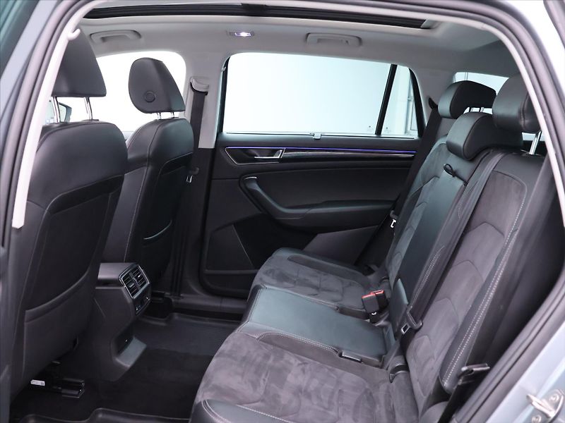 Škoda Kodiaq 2,0 TDI DSG 4x4 Style Plus DPH - fotka 14 z 36