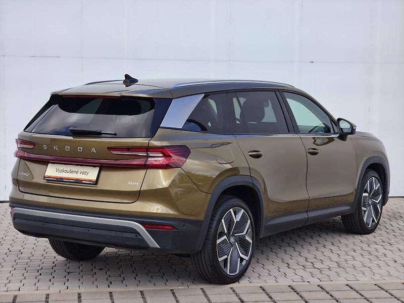 Škoda Kodiaq Exclusive Selection 7DSG 4x4 2 - fotka 2 z 29
