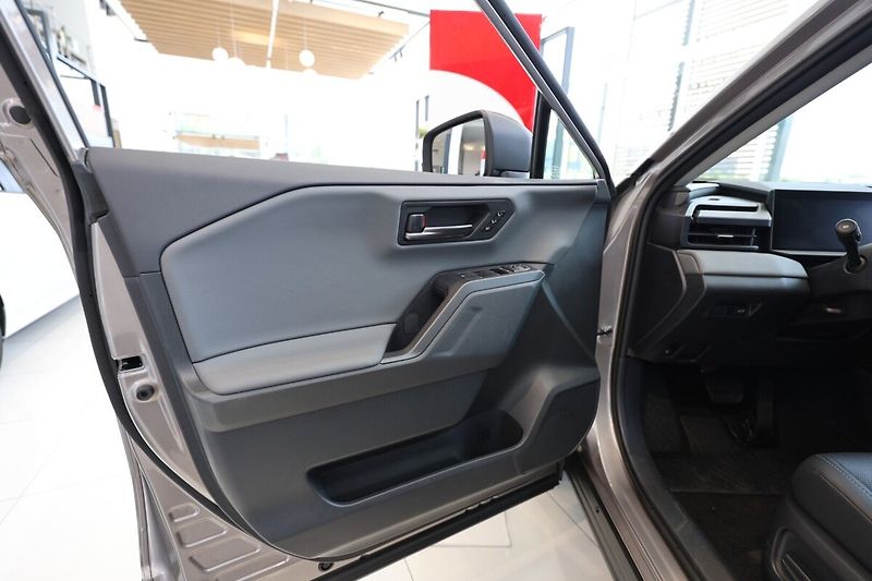 Toyota RAV4 EXECUTIVE AWD  SKLAD - fotka 14 z 20