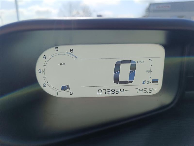 Citroën C3 Picasso 1,6 VTi - fotka 12 z 15