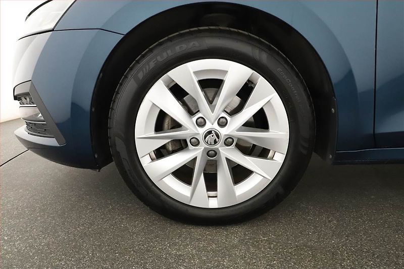 Škoda Octavia (2023) 2.0 TDI, Automat, ČR,1.maj - fotka 19 z 19