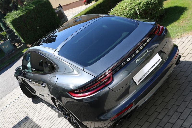 Porsche Panamera 2,9 343KW, DPH, ČR,4 E-HYBRID - fotka 15 z 77