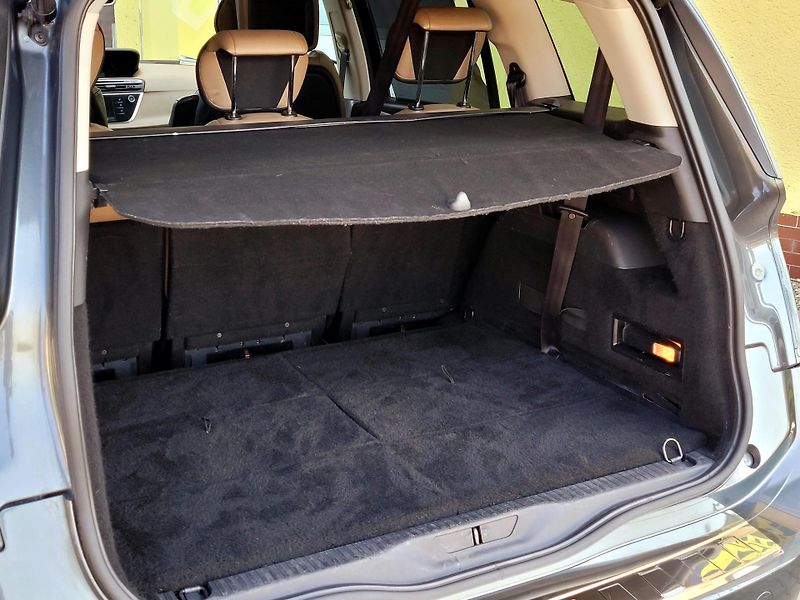 Citroën Grand C4 Picasso 2,0eHDi EXCLUSIVE, 7míst       - fotka 11 z 40