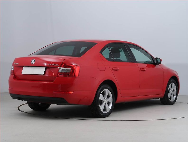 Škoda Octavia (2016) 1.6 TDI, Serv.kniha, Tempomat - fotka 5 z 18