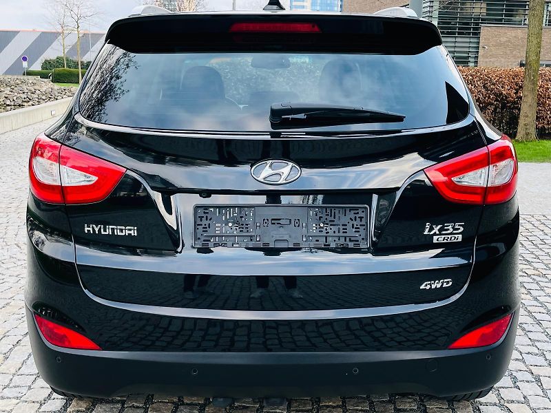 Hyundai ix35 2.0CRD 4X4 AUT KAMERA SERVISKA - fotka 15 z 44