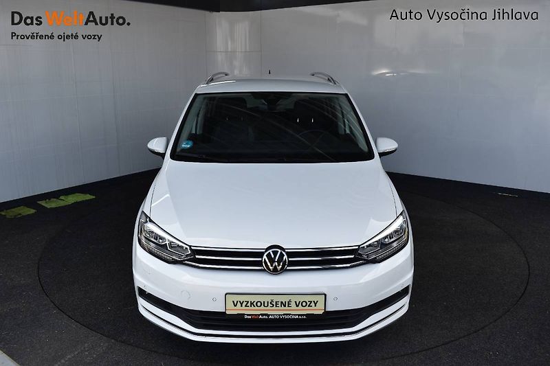 Volkswagen Touran (2022) 2.0TDI 110kW DSG,LED,Active - fotka 4 z 22