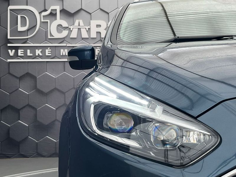 Ford Galaxy 2.5 HEV TITANIUM 7 míst - fotka 44 z 62