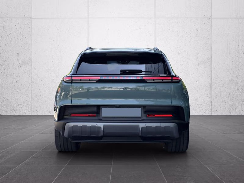 Porsche Cayenne Electric Burmester HD-Matrix H - fotka 5 z 18
