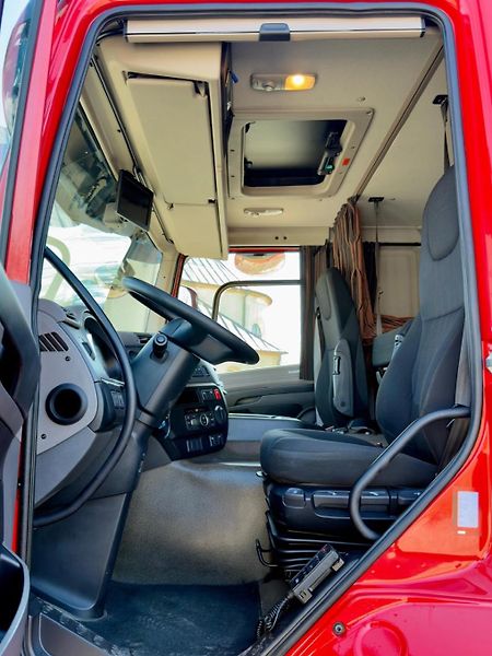 DAF CF (2019) 320 shrnovačka EURO 6 - fotka 12 z 15