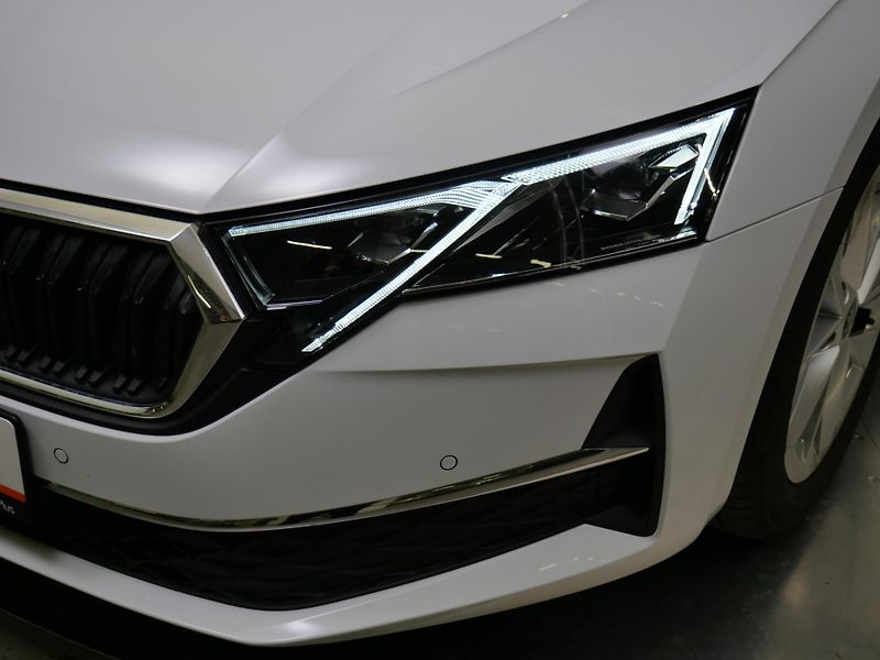 Škoda Octavia - fotka 9 z 26