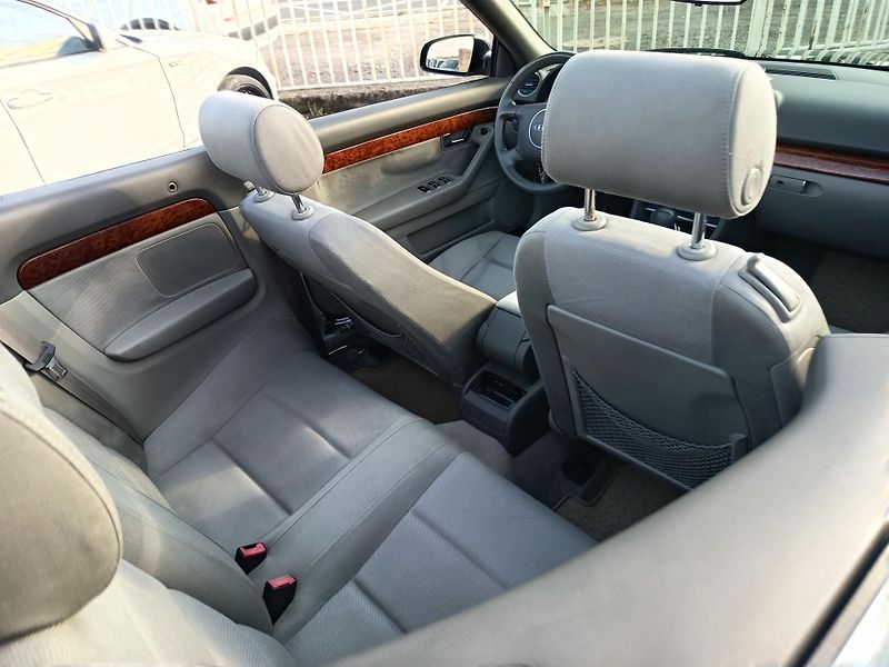 Audi A4 (2005) 1.8 120kw automat!166tis km!!! - fotka 35 z 46
