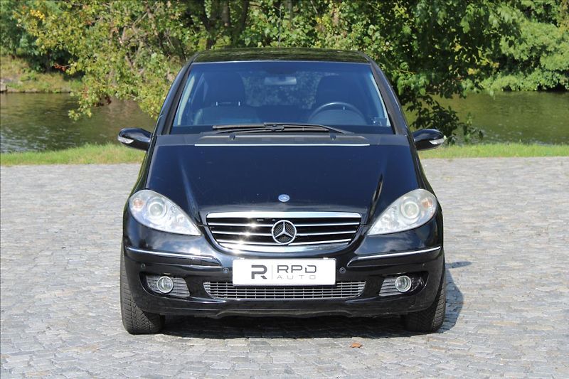 Mercedes-Benz Třídy A A150i / 70kW - na díly !!! - fotka 4 z 26