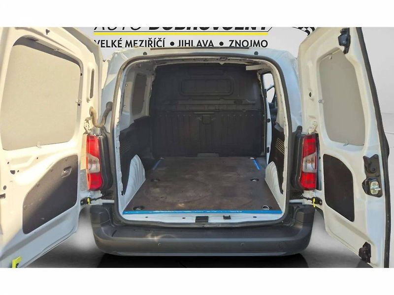 Opel Combo Van L1H1 1.5CDTI MT6 75kW - fotka 28 z 36
