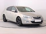 Opel Astra (2010) 1.6 T, Automat, Tempomat - náhled 1