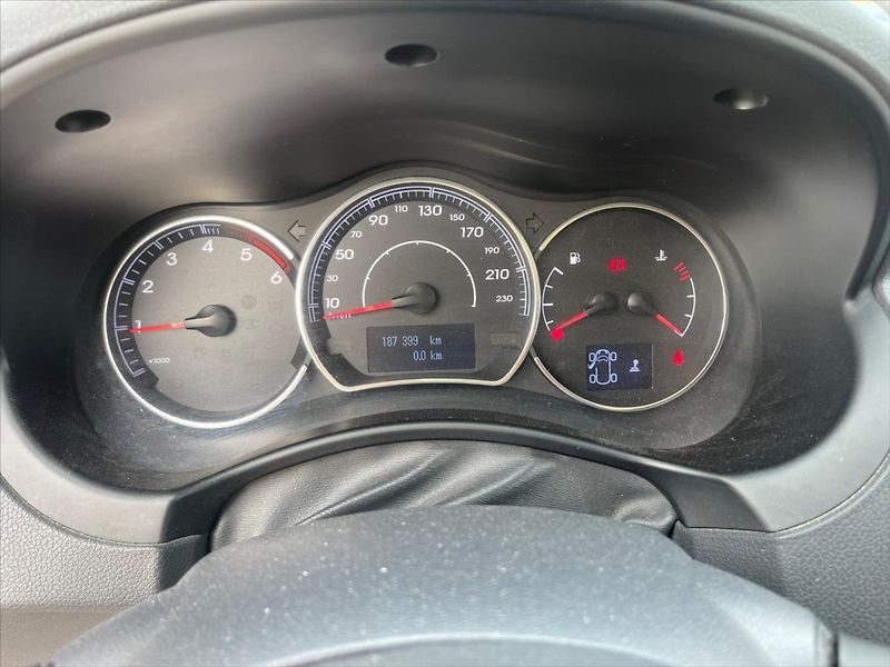 Renault Koleos 2,0 DCi 110kw 4x4 Dynamique, b - fotka 9 z 14