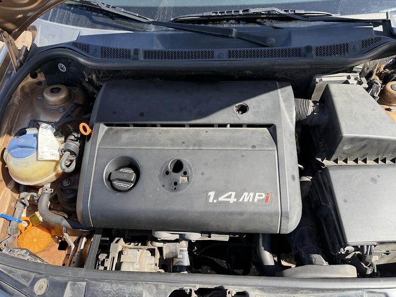 Škoda Fabia 1.4 MPI - fotka 19 z 19