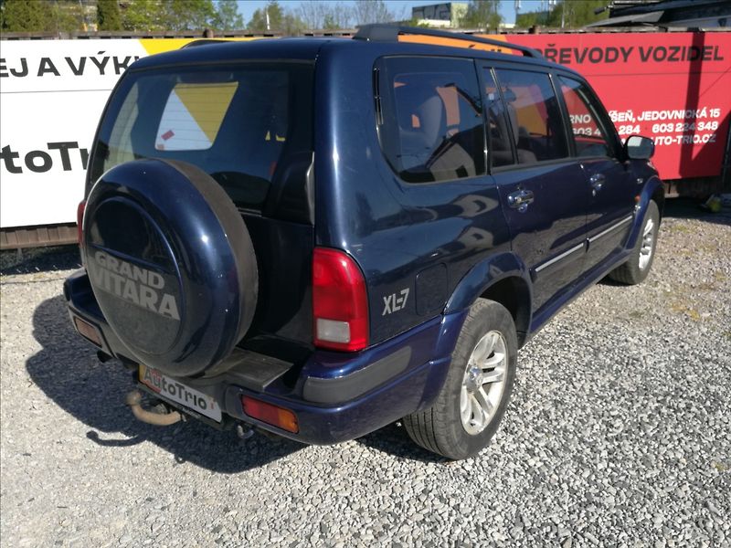 Suzuki Grand Vitara 2,0 TD XL-7 - fotka 3 z 15