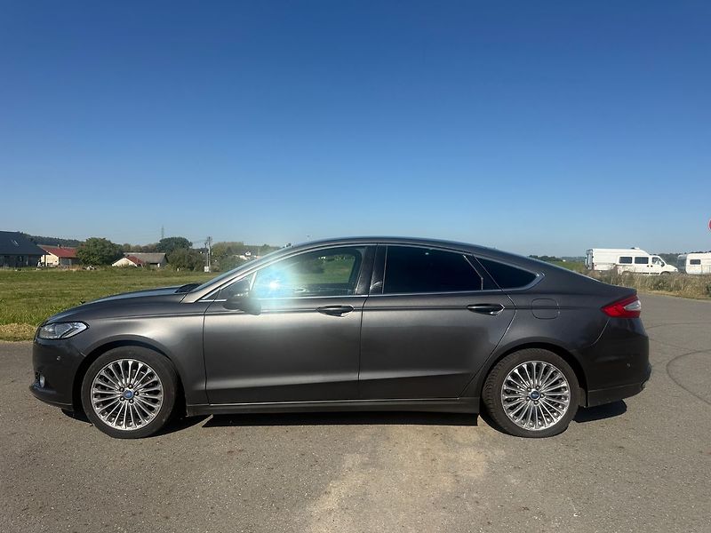 Ford Mondeo 2,0 Tdci Liftback Automat - fotka 2 z 17