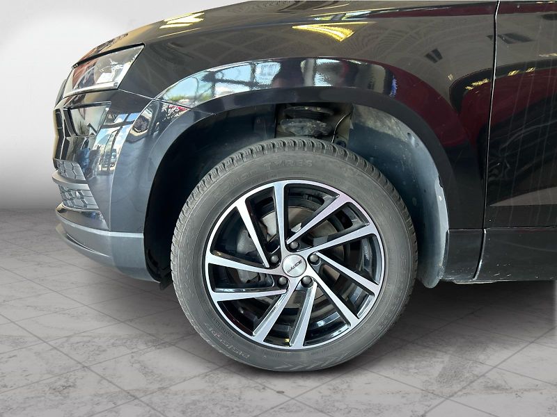 Škoda Karoq Style EDICE 100 DSG 1,6 TDi 85 - fotka 9 z 25