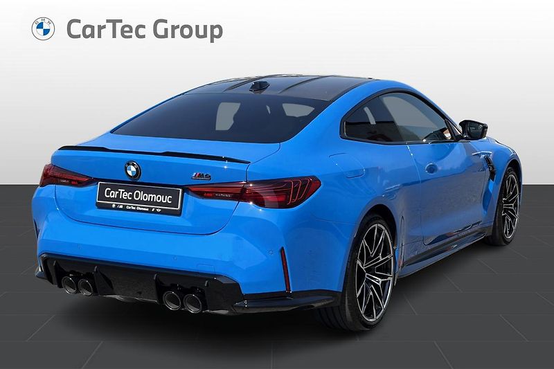 BMW M4 Competition M xDrive - fotka 6 z 9