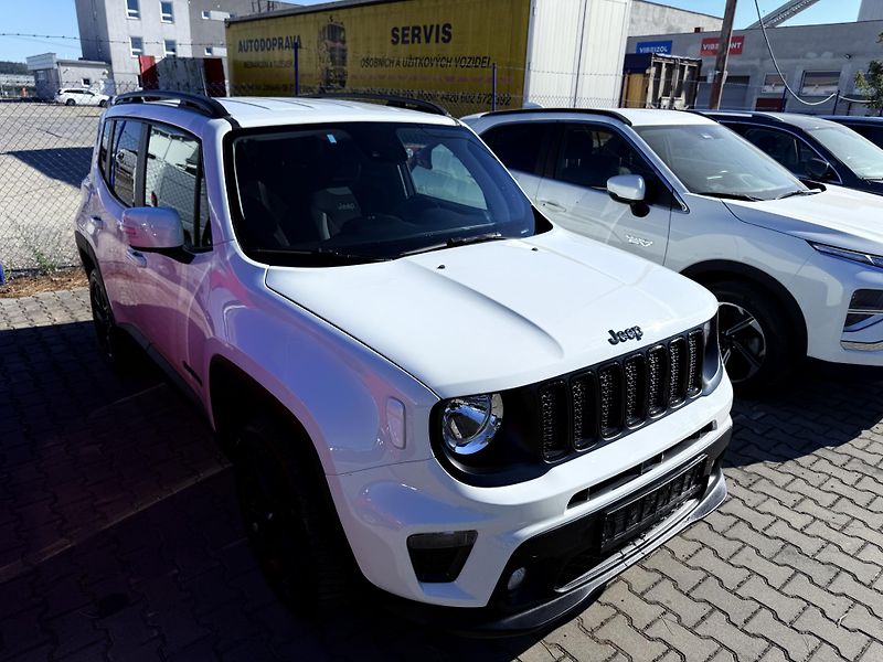 Jeep Renegade (2022) 1.3 T4 REZERVOVÁNO - fotka 42 z 43