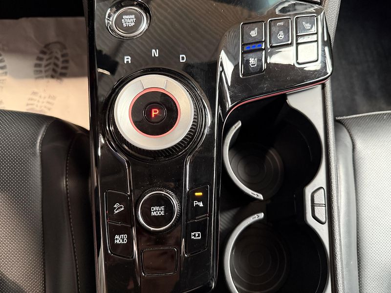 Kia Sportage 1.6 T-GDI HEV 169kW 4x2 TOP AT - fotka 9 z 17