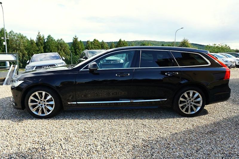 Volvo V90 (2019) INSCRIPTION POLESTAR 2,0D5 173 - fotka 6 z 60
