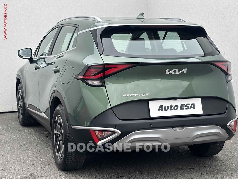 Kia Sportage (2023) 1.6 T-GDi 4X4, 2.maj,ČR - fotka 6 z 16