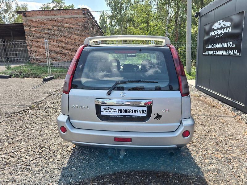 Nissan X-Trail 2.2dCi 100kW 4x4, tažné, webas - fotka 6 z 29