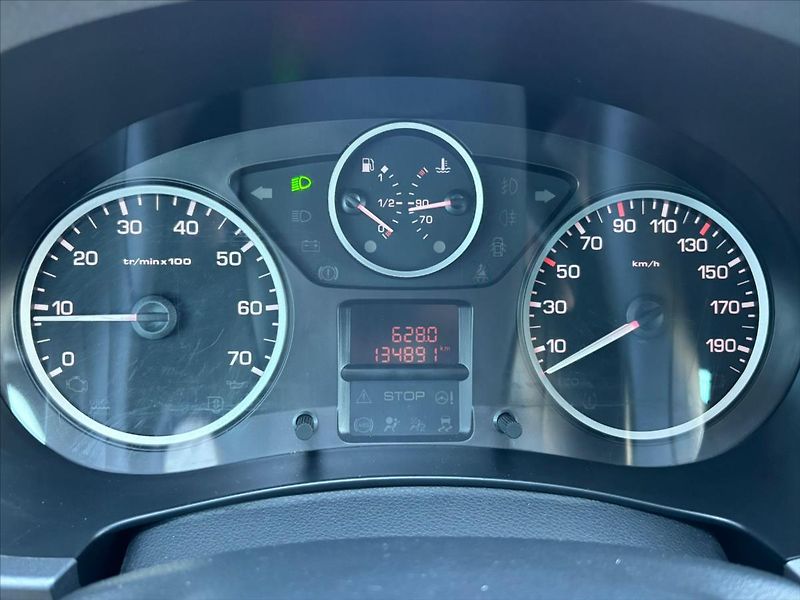 Citroën Berlingo 1,6 BlueHDI  ČR, 1.maj. - fotka 17 z 25