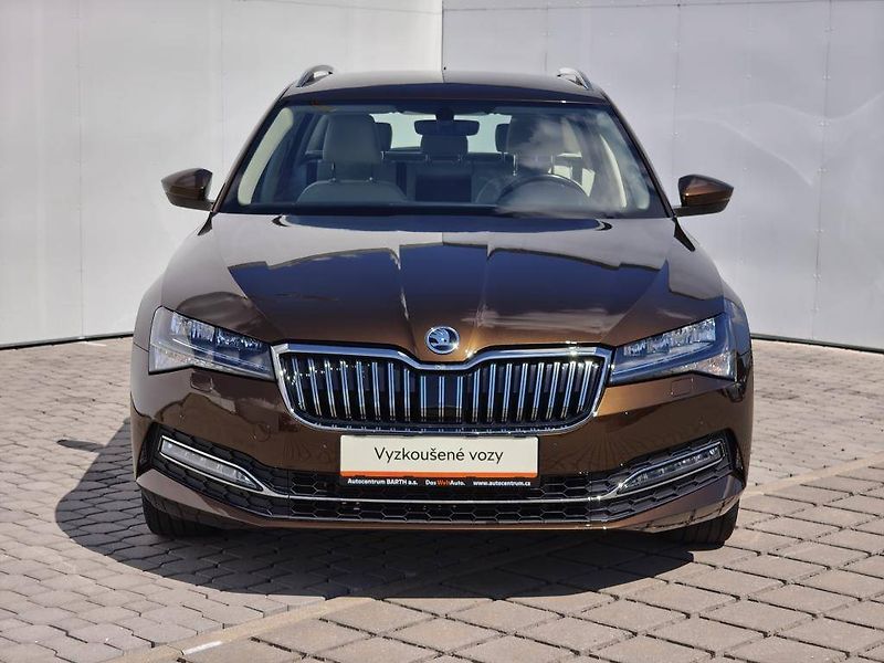 Škoda Superb Style 6MP 2,0TDI - fotka 4 z 25