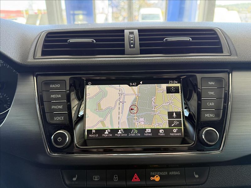 Škoda Fabia 1,2   TSI,JOY,1.MAJ,SERVISKA - fotka 18 z 26
