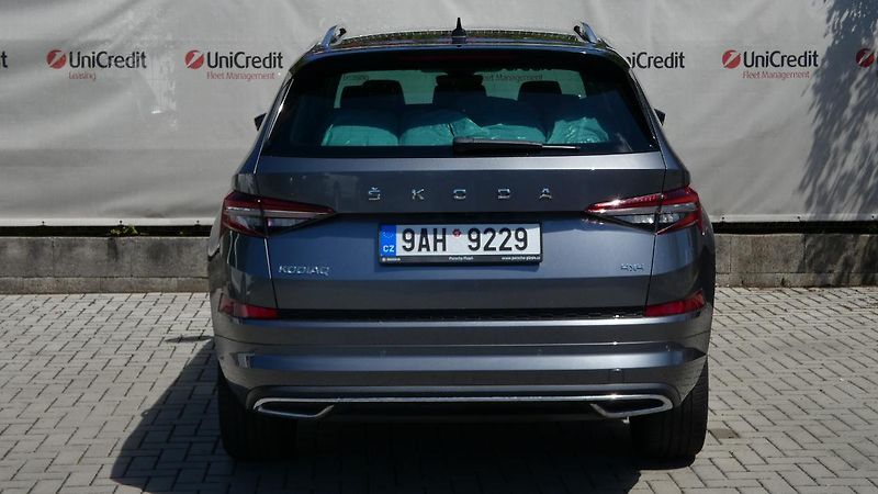 Škoda Kodiaq 2,0 TSI 140 kW L&K 4x4 DSG - fotka 4 z 27