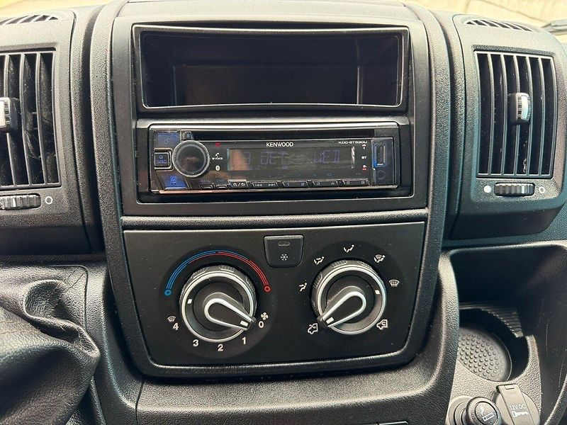 Fiat Ducato (2019) 2.3 96kW L1H1 chlazení/topení - fotka 10 z 40