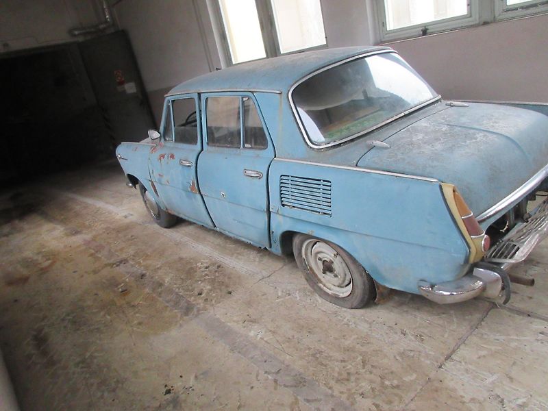 Škoda Ostatní (1968) 1000 MB Deluxe - fotka 4 z 14