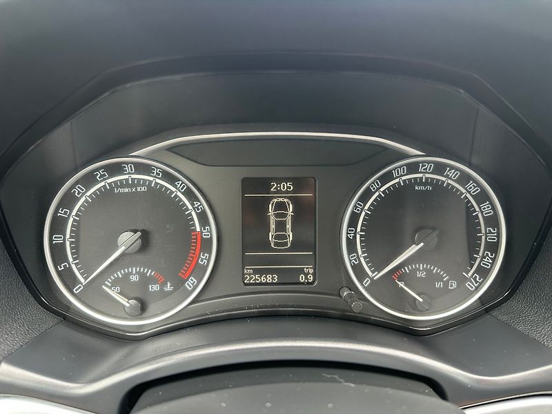 Škoda Octavia (2011) RS 2,0TDI - fotka 19 z 32