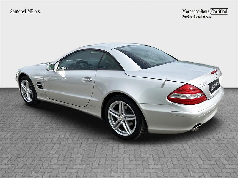 Mercedes-Benz SL 500 V8 - fotka 3 z 13